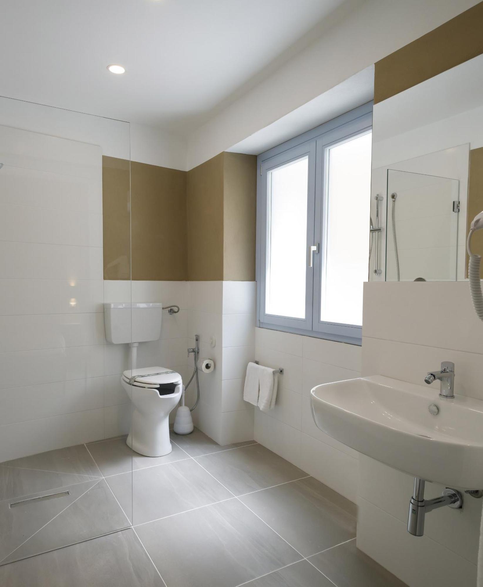 Palazzo Mancina Hotel Trapani Szoba fotó